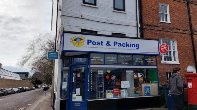 Post & Packing Oxford